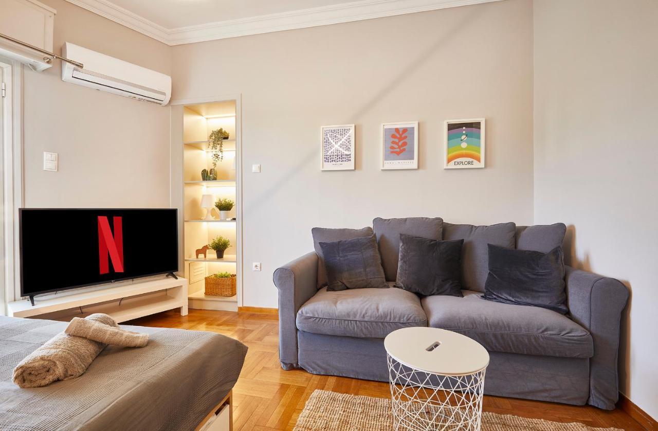 Chloe Boutique Apartments Acropolis Museum Atene Esterno foto