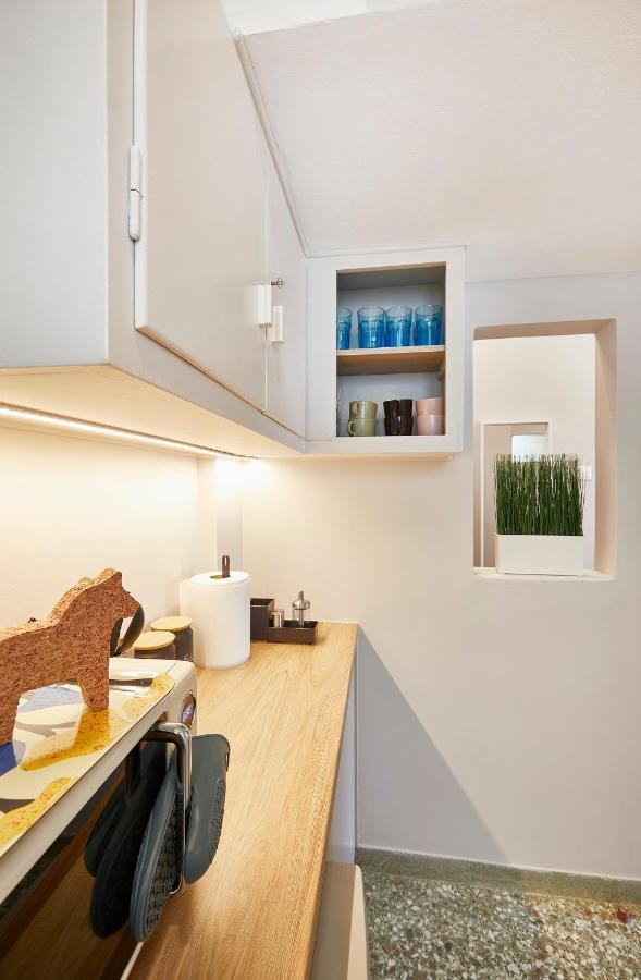 Chloe Boutique Apartments Acropolis Museum Atene Esterno foto