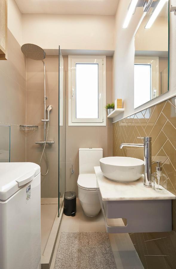 Chloe Boutique Apartments Acropolis Museum Atene Esterno foto